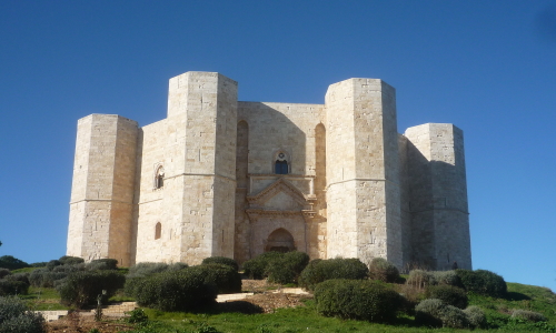 casteldelmonte